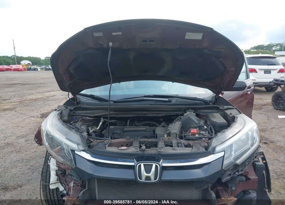 2015 HONDA CR-V LX VIN: 2HKRM4H38FH690478