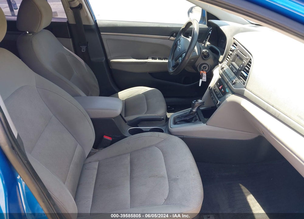 2017 HYUNDAI ELANTRA SE VIN: KMHD74LF9HU112428