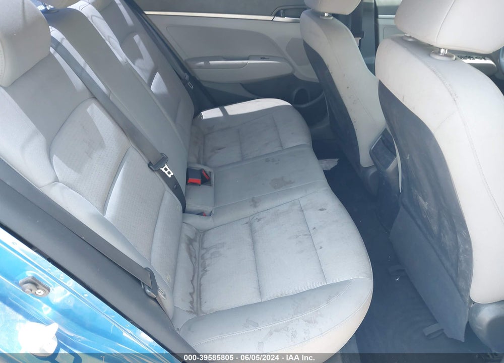 2017 HYUNDAI ELANTRA SE VIN: KMHD74LF9HU112428