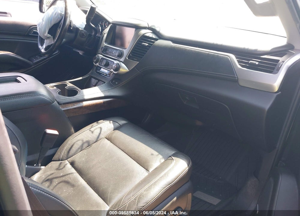 2015 CHEVROLET SUBURBAN 1500 LT VIN: 1GNSKJKC9FR530429