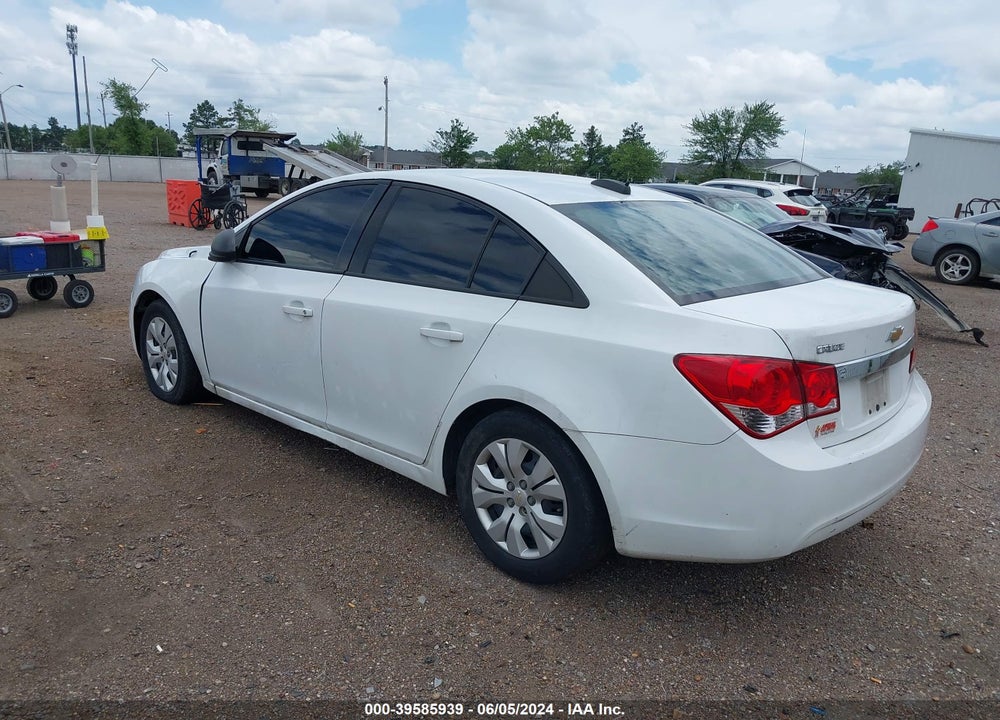 2015 CHEVROLET CRUZE LS AUTO VIN: 1G1PA5SH2F7139082