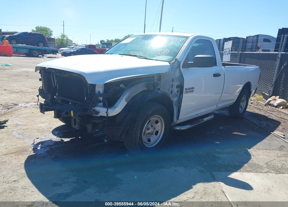 2018 RAM 1500 TRADESMAN REGULAR CAB 4X2 8' BOX VIN: 3C6JR6DGXJG167104
