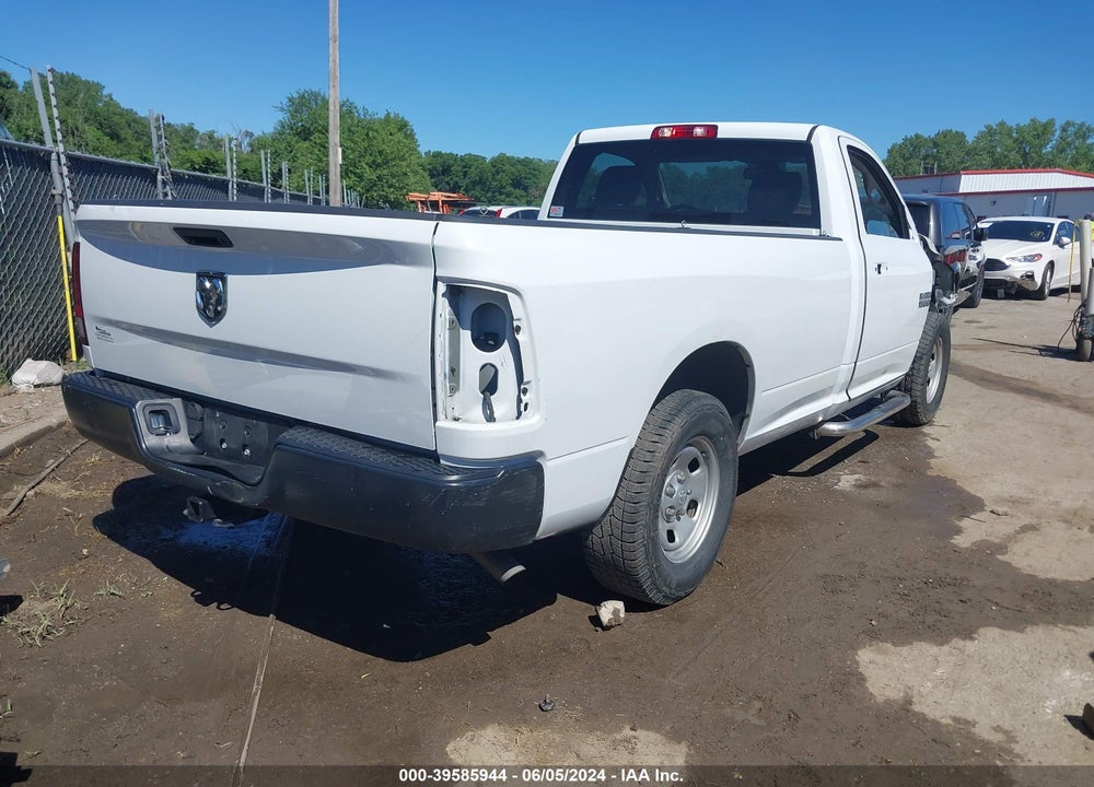 2018 RAM 1500 TRADESMAN REGULAR CAB 4X2 8' BOX VIN: 3C6JR6DGXJG167104