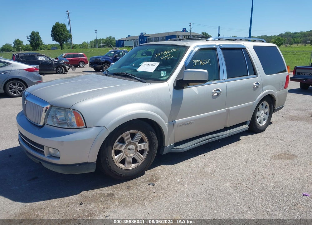 2006 LINCOLN NAVIGATOR LUXURY/ULTIMATE VIN: 5LMFU28546LJ15257