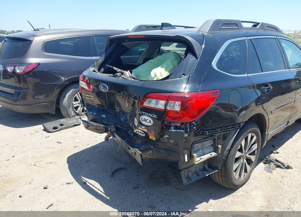 2016 SUBARU OUTBACK 2.5I LIMITED VIN: 4S4BSBNC0G3295199