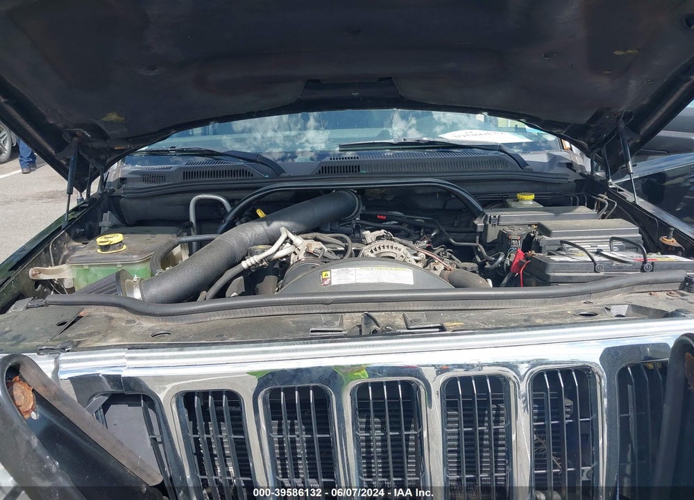 2007 JEEP COMMANDER SPORT VIN: 1J8HG48KX7C624255