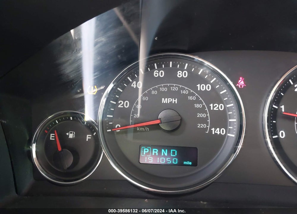 2007 JEEP COMMANDER SPORT VIN: 1J8HG48KX7C624255