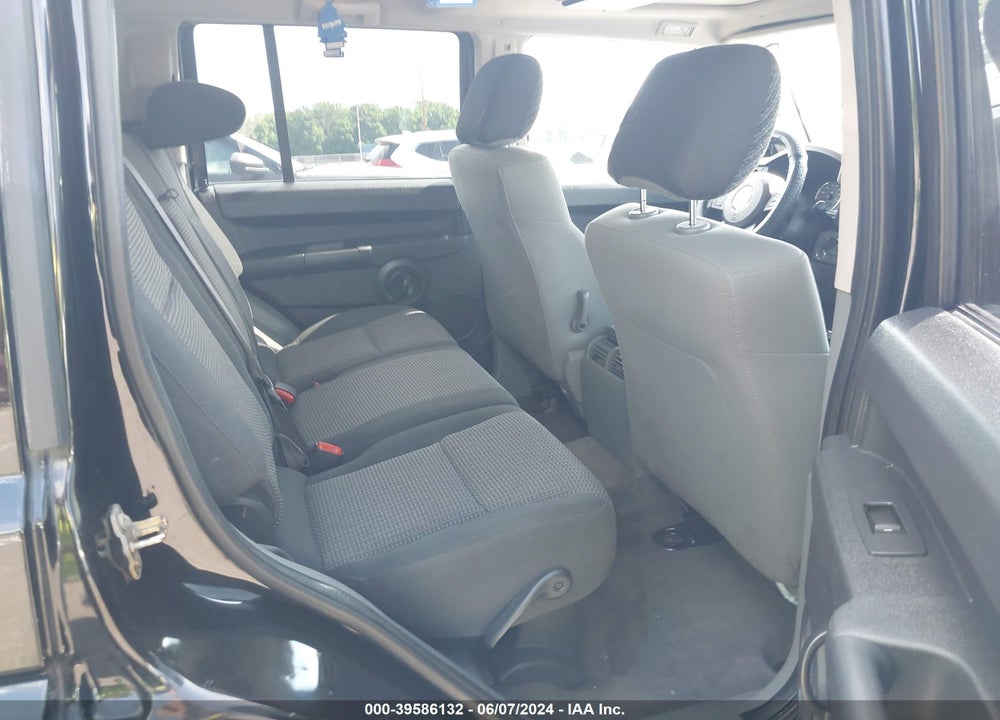 2007 JEEP COMMANDER SPORT VIN: 1J8HG48KX7C624255