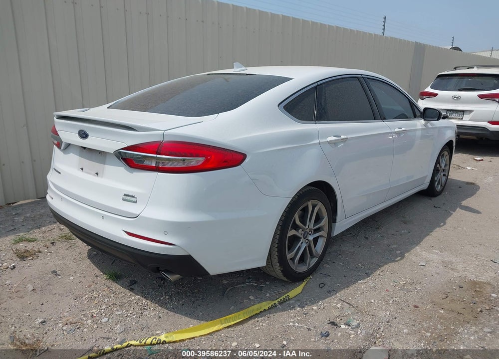 2019 FORD FUSION SEL VIN: 3FA6P0CD6KR113545