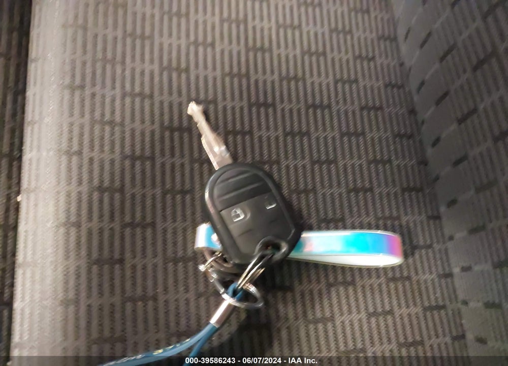 2011 FORD FUSION SE VIN: 3FAHP0HA7BR263784