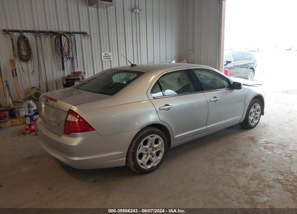 2011 FORD FUSION SE VIN: 3FAHP0HA7BR263784