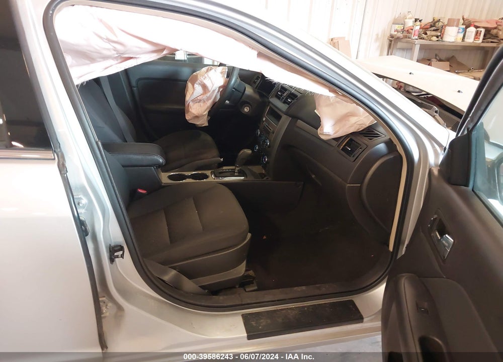 2011 FORD FUSION SE VIN: 3FAHP0HA7BR263784