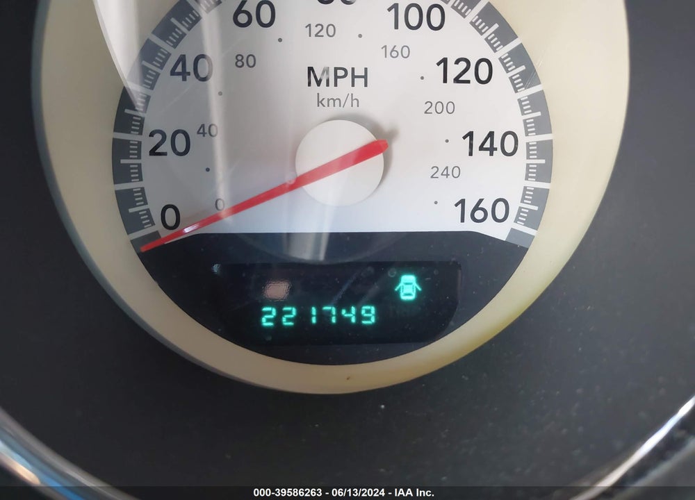2009 DODGE CHALLENGER R/T VIN: 2B3LJ54T89H635859