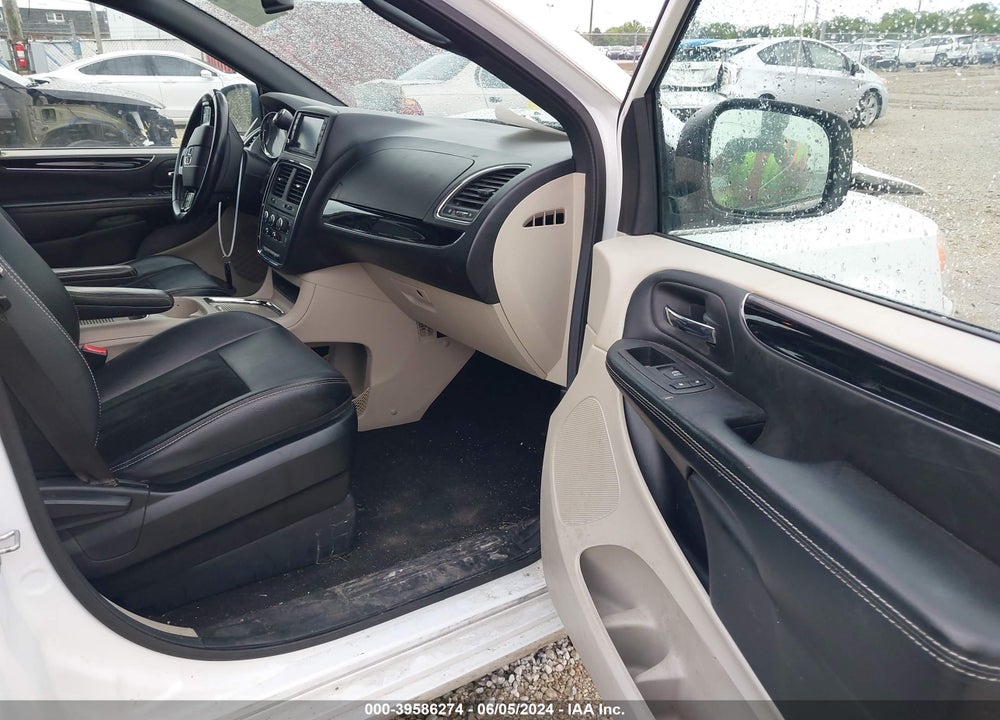 2018 DODGE GRAND CARAVAN SXT VIN: 2C4RDGCG0JR249256
