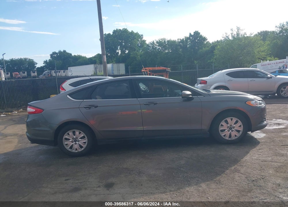 2013 FORD FUSION S VIN: 3FA6P0G74DR286505