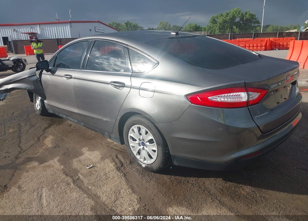 2013 FORD FUSION S VIN: 3FA6P0G74DR286505