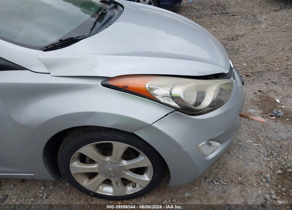 2012 HYUNDAI ELANTRA LIMITED VIN: 5NPDH4AE5CH102171