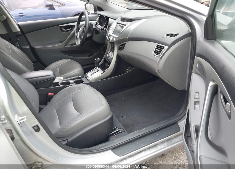 2012 HYUNDAI ELANTRA LIMITED VIN: 5NPDH4AE5CH102171