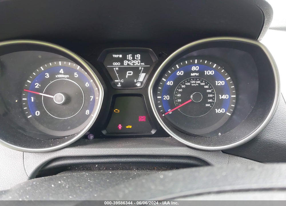 2012 HYUNDAI ELANTRA LIMITED VIN: 5NPDH4AE5CH102171