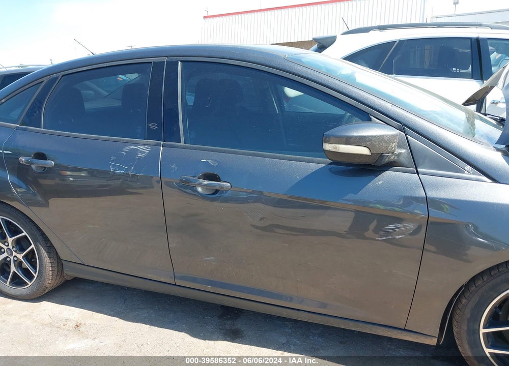 2018 FORD FOCUS SEL VIN: 1FADP3H25JL236041