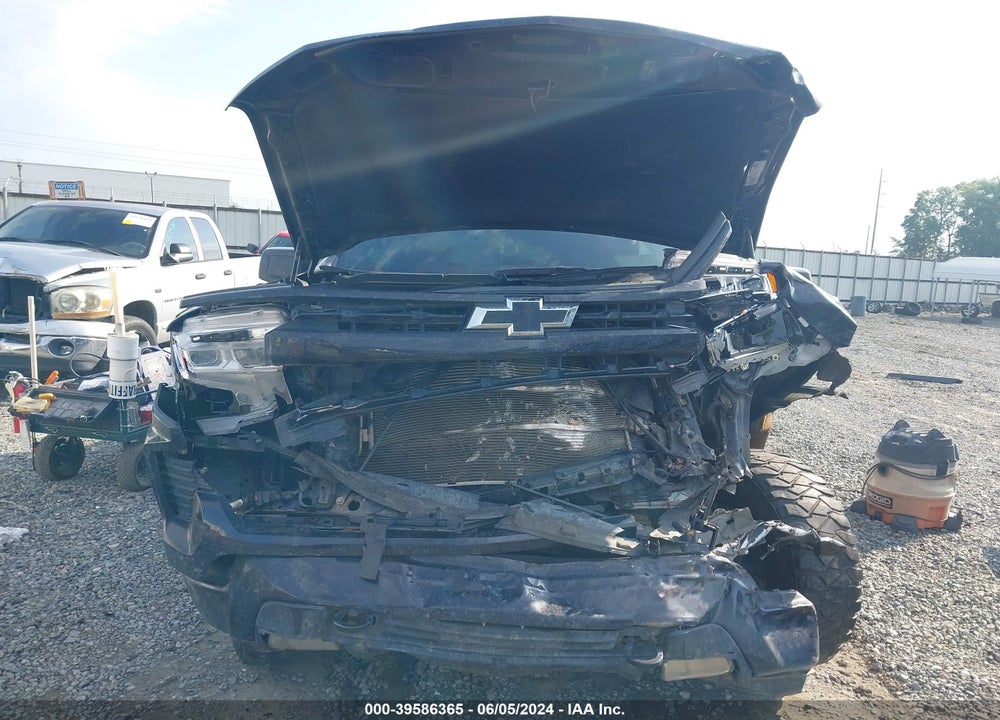 2022 CHEVROLET SILVERADO 1500 4WD SHORT BED RST VIN: 1GCUDEED0NZ619716