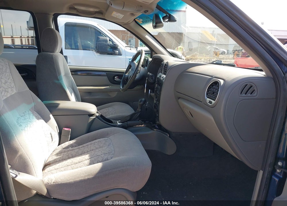 2004 GMC ENVOY VIN: 1GKDS13S742228591