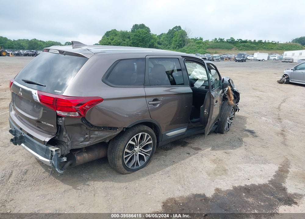 2018 MITSUBISHI OUTLANDER ES/LE/SE/SEL VIN: JA4AZ3A33JZ067798