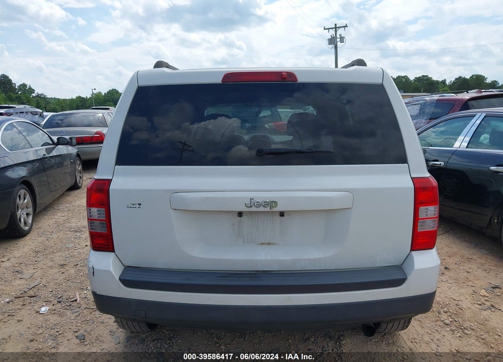 2015 JEEP PATRIOT SPORT VIN: 1C4NJPBB0FD107318