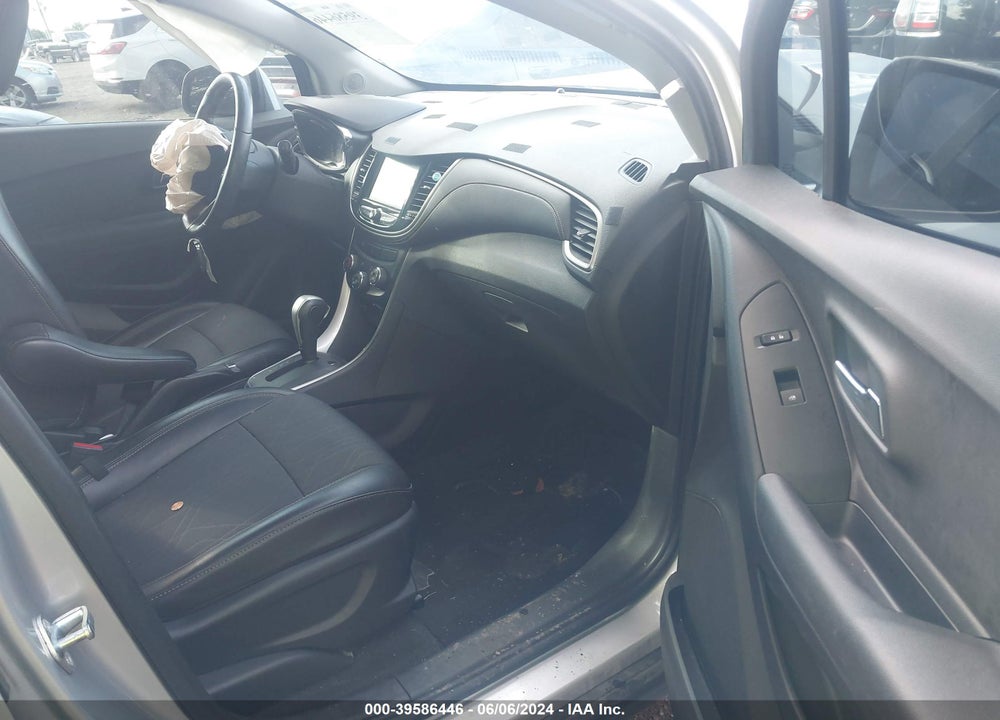 2017 CHEVROLET TRAX LT VIN: 3GNCJLSB8HL256712