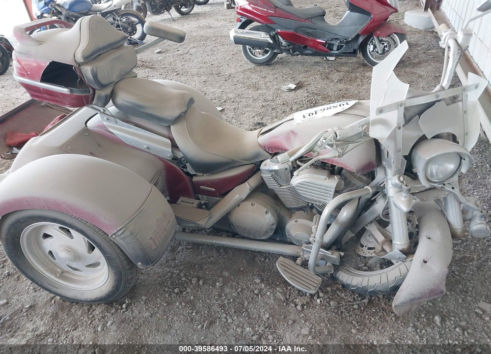 2005 HONDA VTX1800 F3 VIN: 1HFSC46G85A304017
