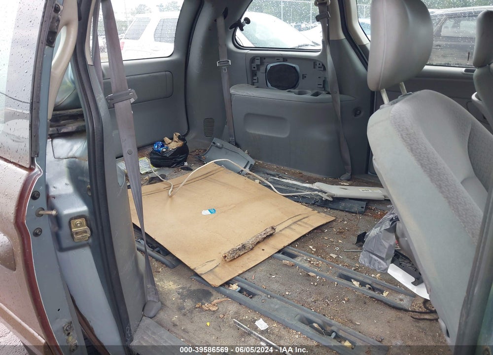 2005 DODGE CARAVAN SE VIN: 1D4GP25E25B386901