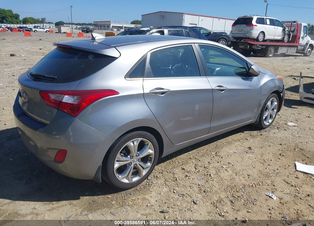 2013 HYUNDAI ELANTRA GT VIN: KMHD35LE7DU080582