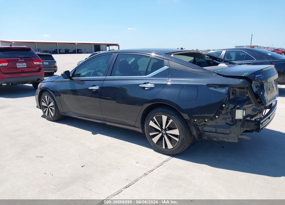 2022 NISSAN ALTIMA SV FWD VIN: 1N4BL4DV8NN408985