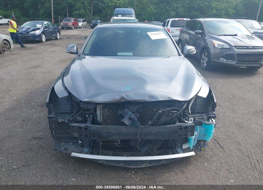 2015 INFINITI Q50 VIN: JN1BV7ARXFM390724