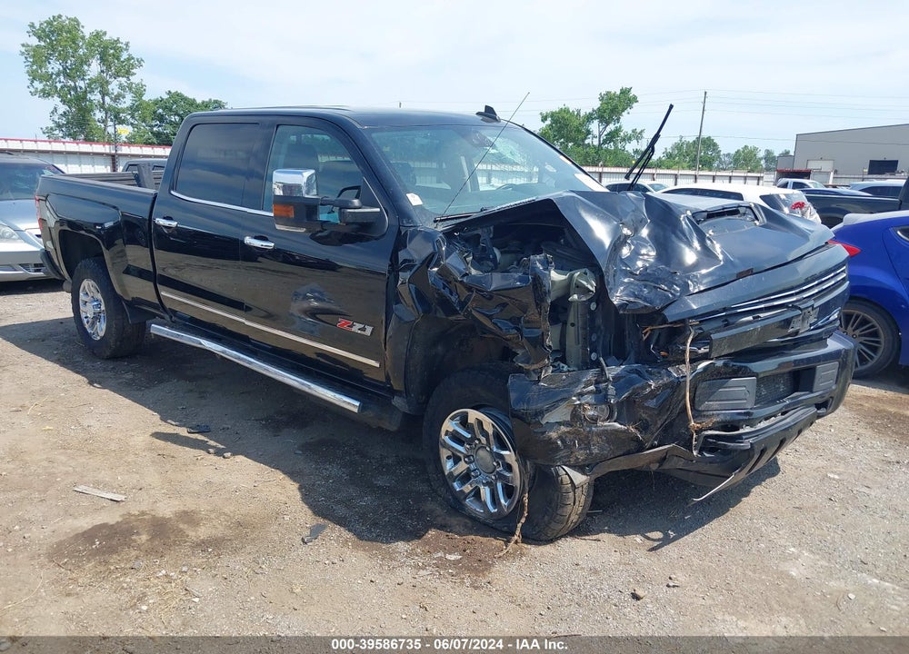 2018 CHEVROLET SILVERADO 3500HD LTZ VIN: 1GC4K0EY7JF155301