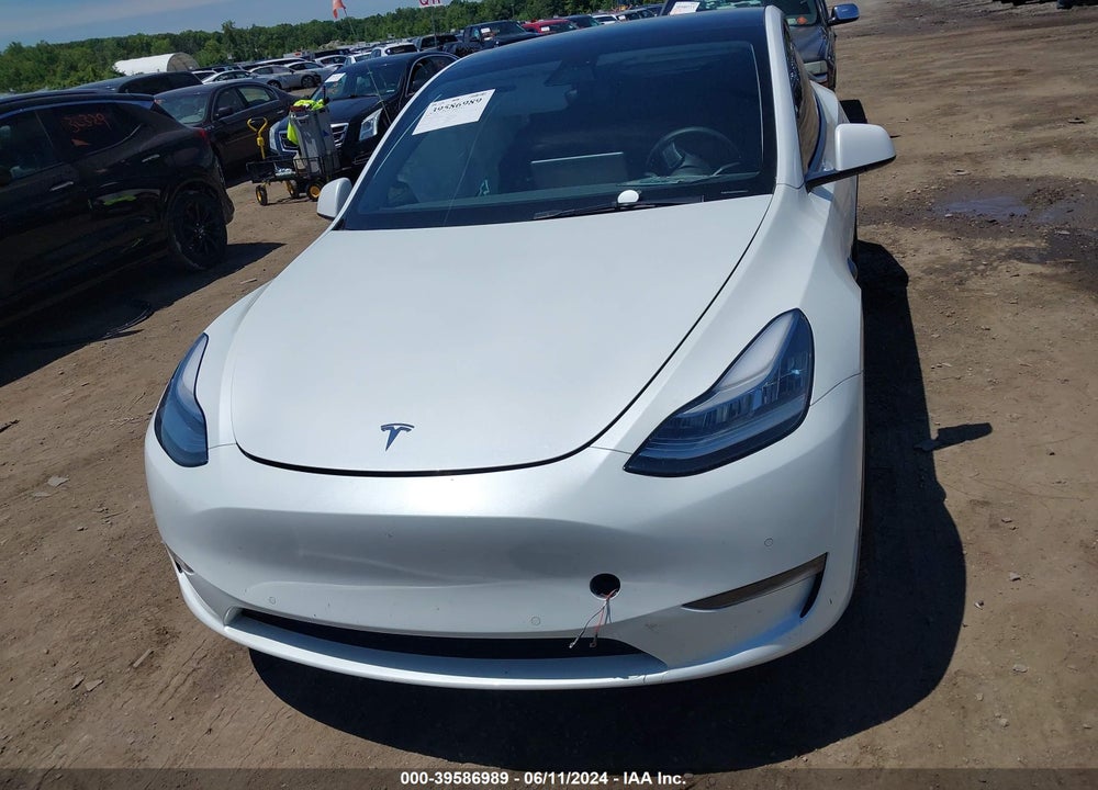 2021 TESLA MODEL Y LONG RANGE DUAL MOTOR ALL-WHEEL DRIVE VIN: 5YJYGAEEXMF117407