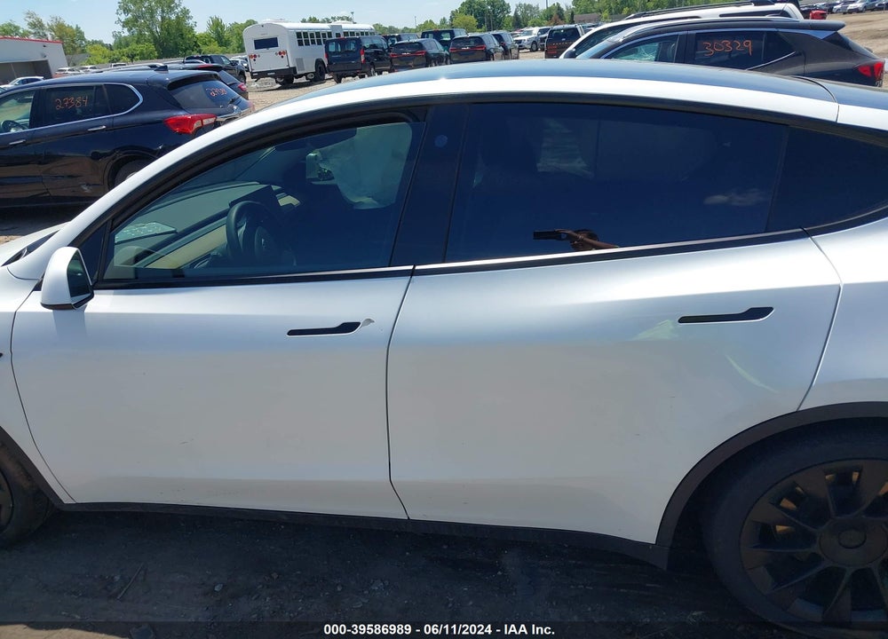 2021 TESLA MODEL Y LONG RANGE DUAL MOTOR ALL-WHEEL DRIVE VIN: 5YJYGAEEXMF117407