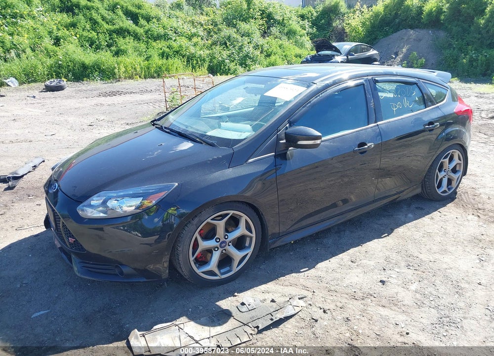 2014 FORD FOCUS ST VIN: 1FADP3L9XEL399181