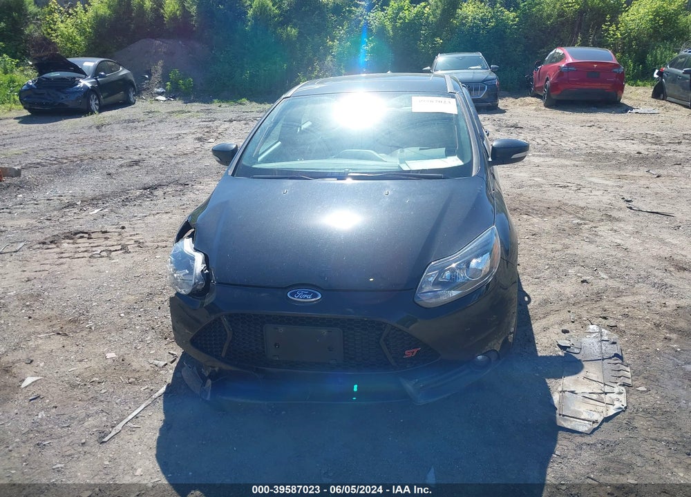 2014 FORD FOCUS ST VIN: 1FADP3L9XEL399181