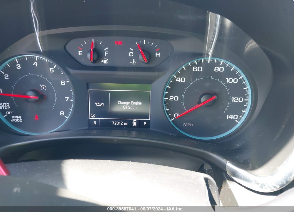 2018 CHEVROLET EQUINOX LT VIN: 2GNAXKEX2J6226686