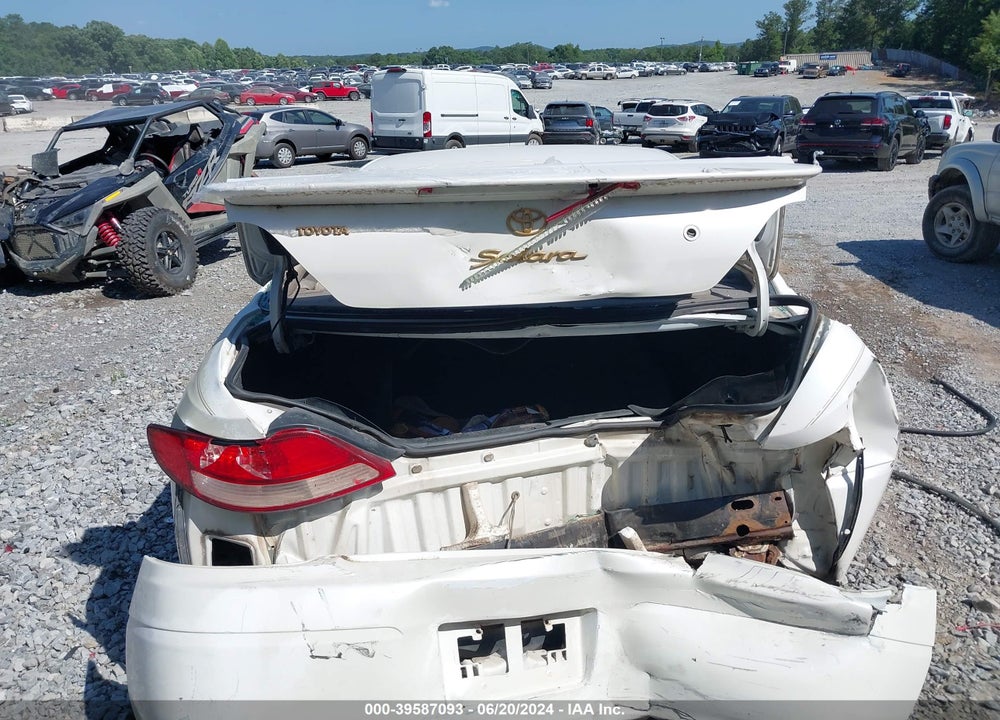 2000 TOYOTA CAMRY SOLARA SLE V6 VIN: 2T1CF28P9YC376528