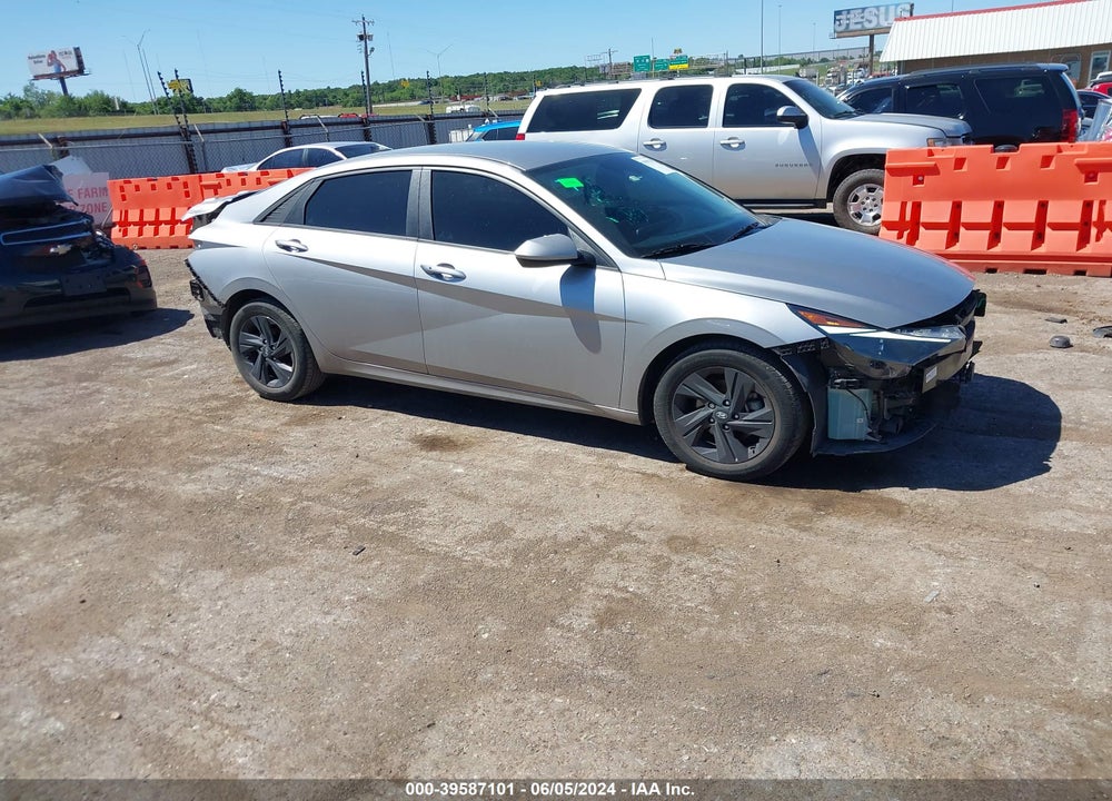 2022 HYUNDAI ELANTRA SEL VIN: 5NPLS4AG7NH057431