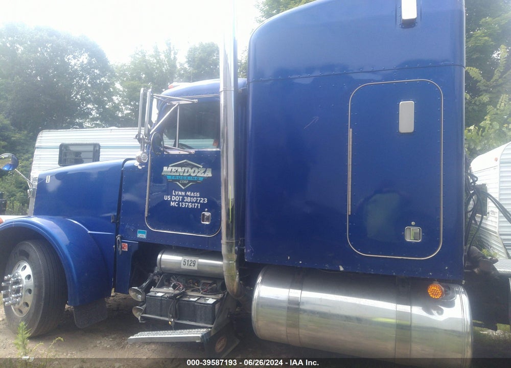 2000 PETERBILT 378 VIN: 1XPFDB9X5YN507998