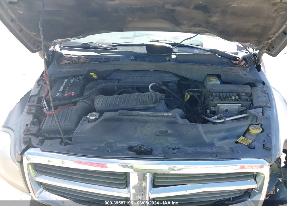 2005 DODGE DURANGO LIMITED VIN: 1D8HB58D15F545468