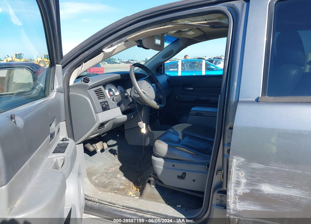 2005 DODGE DURANGO LIMITED VIN: 1D8HB58D15F545468