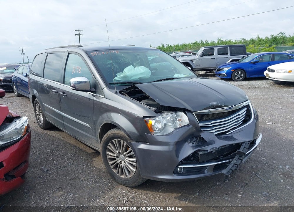 2015 CHRYSLER TOWN & COUNTRY TOURING-L VIN: 2C4RC1CG6FR554736
