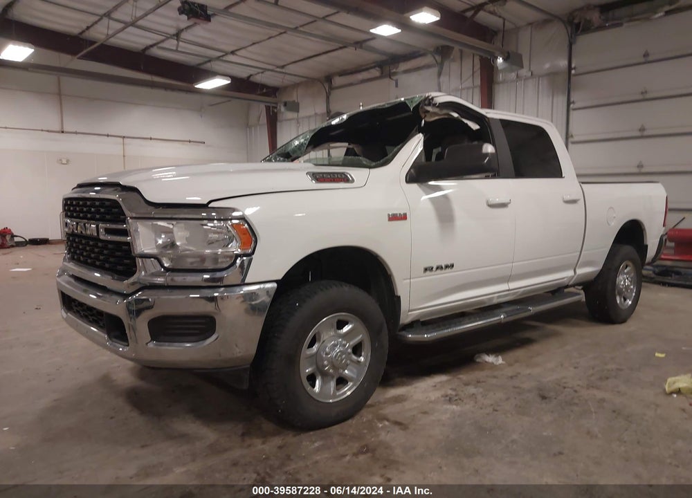 2022 RAM 2500 BIG HORN 4X4 6'4 BOX VIN: 3C6UR5DJ8NG104026