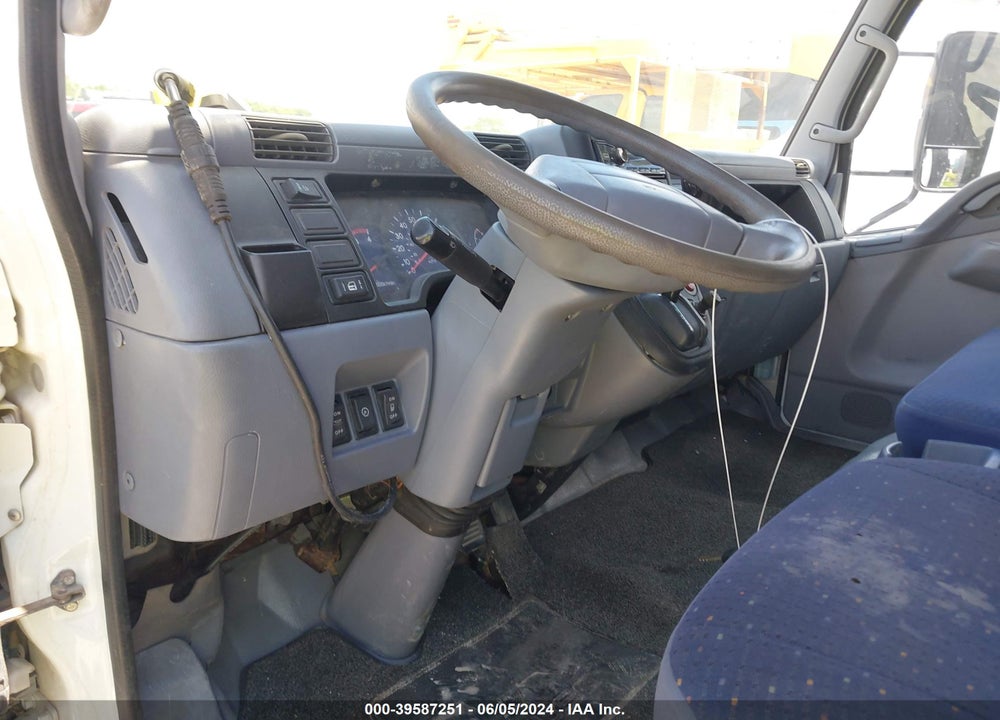 2010 MITSUBISHI FUSO TRUCK FE VIN: JL6BBE1S8AK009610