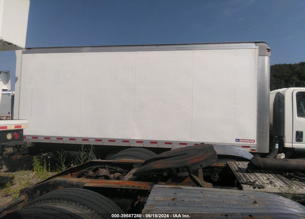 2016 ISUZU NPR DSL REG AT VIN: JALB4W178G7F01068