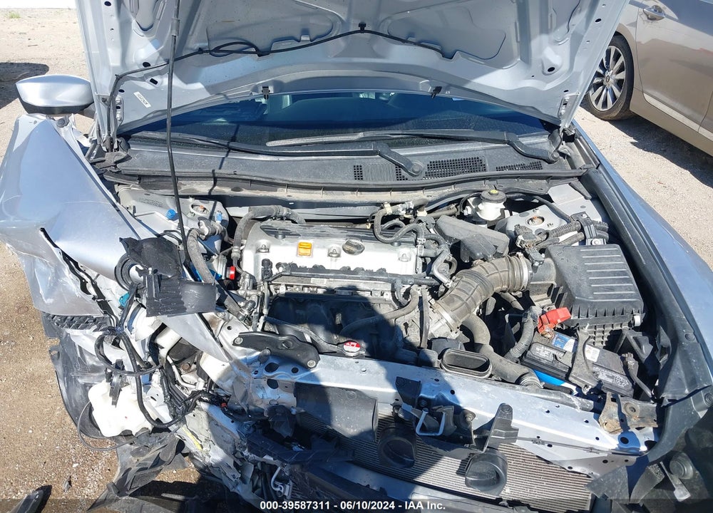 2011 HONDA ACCORD 2.4 SE VIN: 1HGCP2F67BA038937